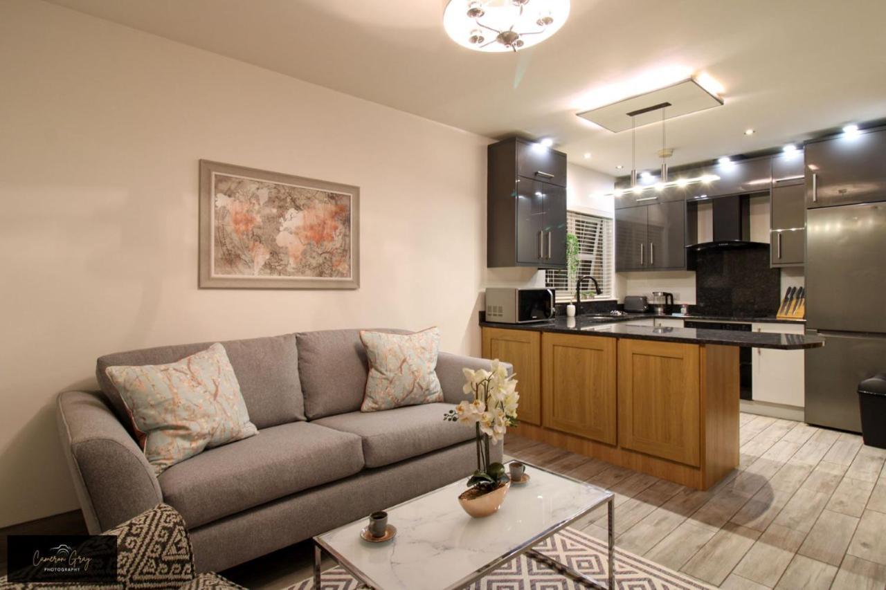 Nice 2 Bed House, Office, Wi-Fi, Free Parking ベルファスト エクステリア 写真
