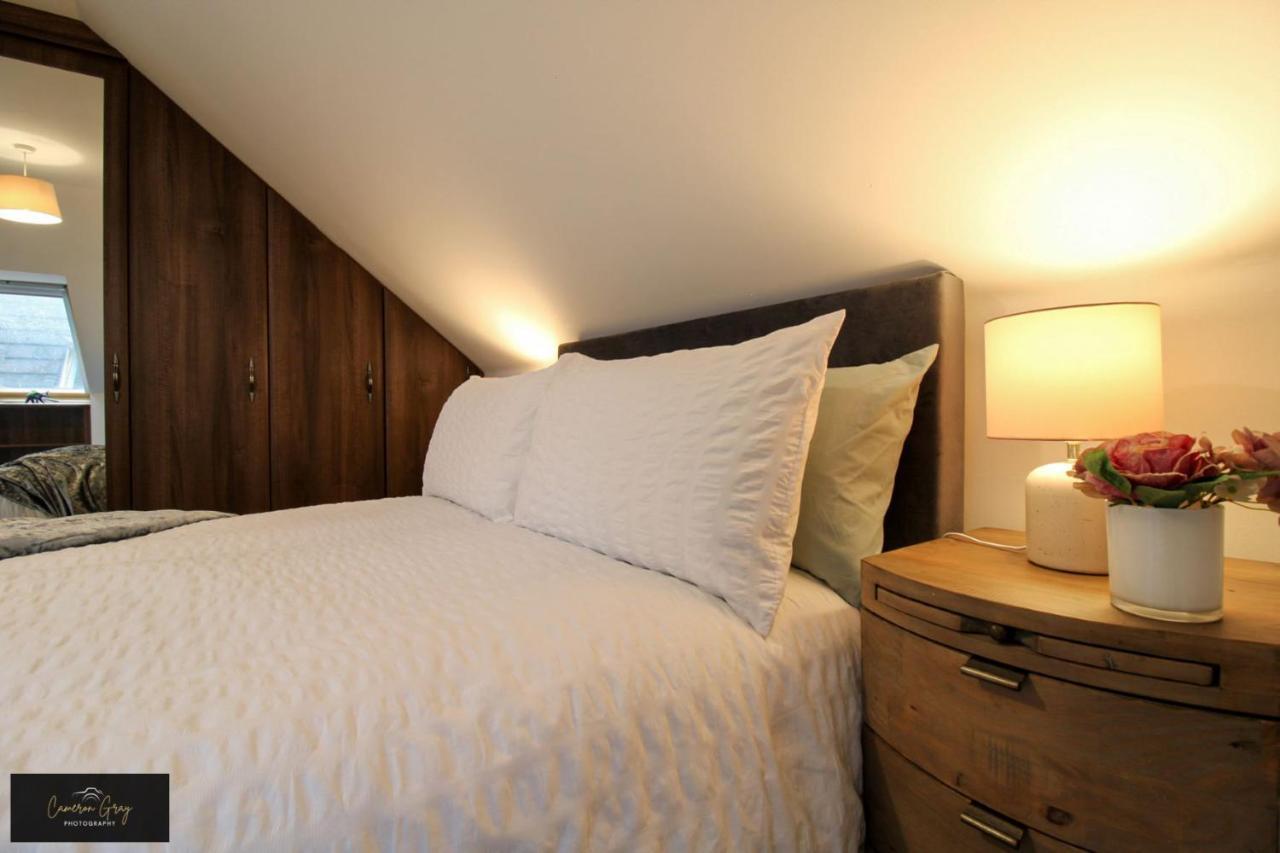 Nice 2 Bed House, Office, Wi-Fi, Free Parking ベルファスト エクステリア 写真